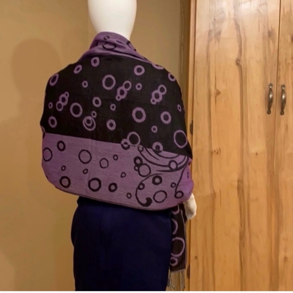 Purple and Black Circle Pattern Shawl